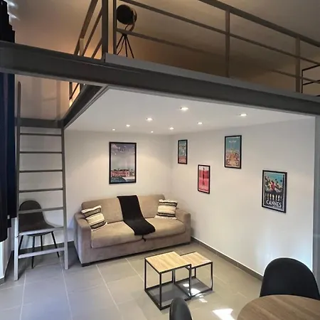 Appartement Loft Chaleureux - Climatisation - Wifi - 650 M Du Palais Des Festivals, Cannes