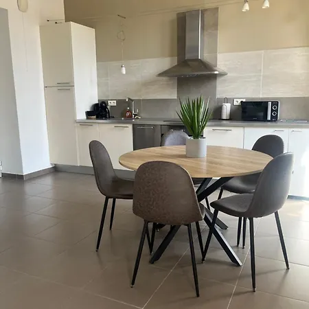 Loft Chaleureux - Climatisation - Wifi - 650 M Du Palais Des Festivals, * Cannes